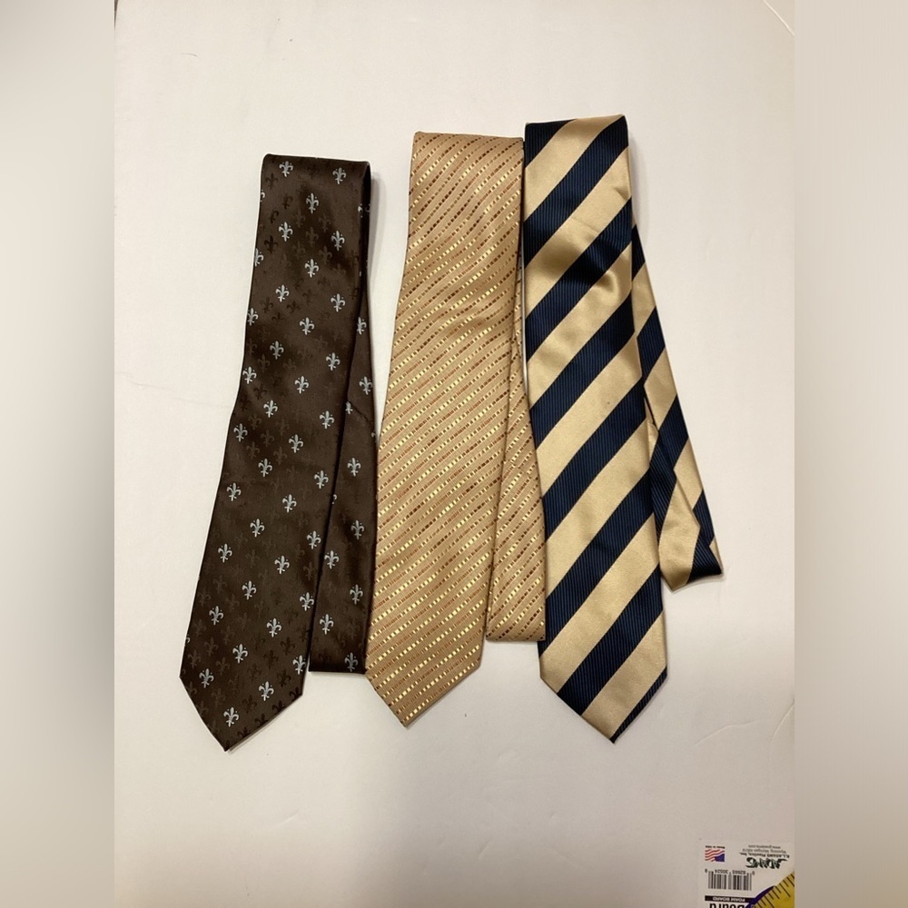 Lots Of 3 Tucci   Men’s Silk Necktie